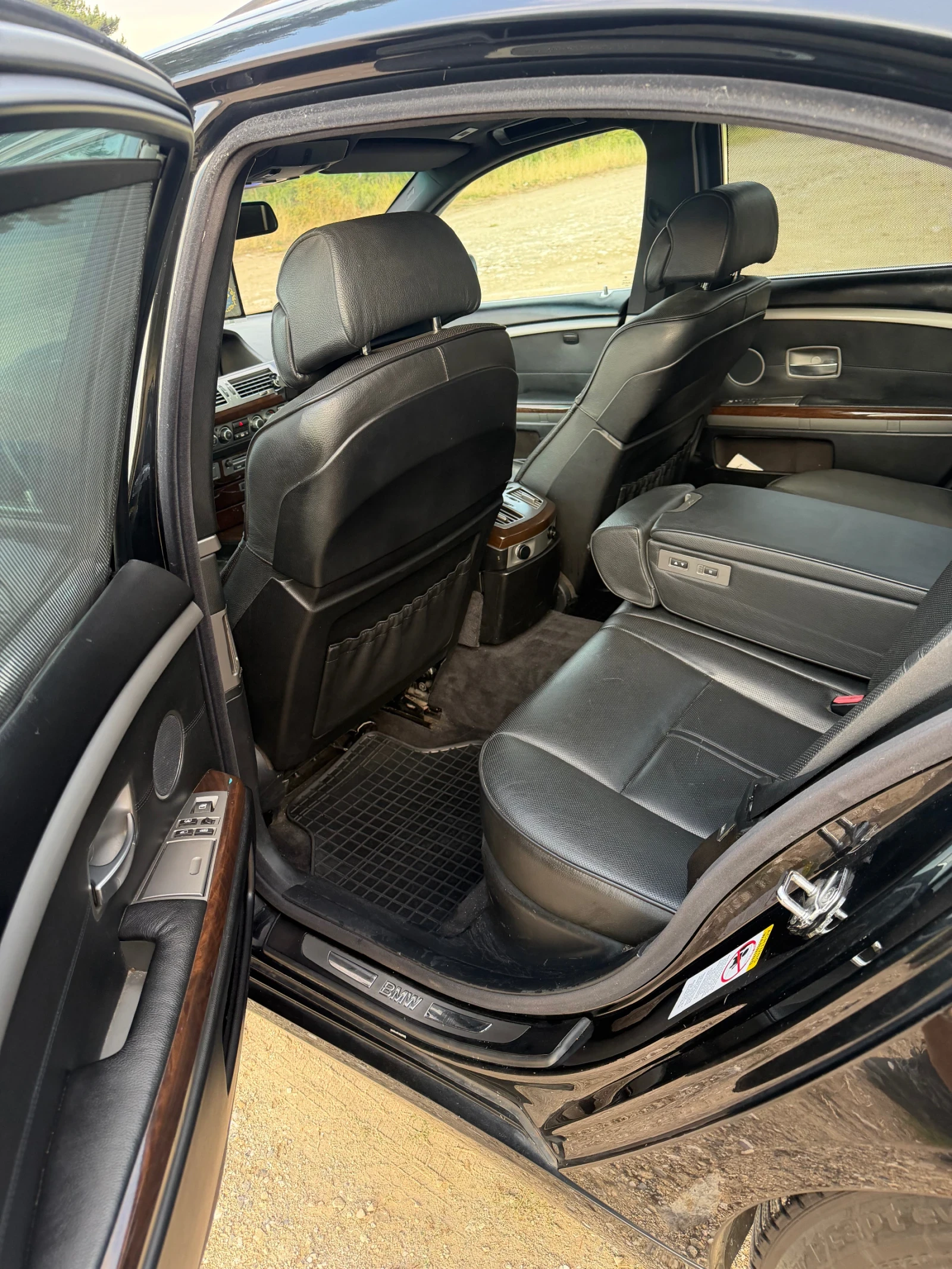 BMW 745, снимка 10 - Автомобили и джипове - 55710362