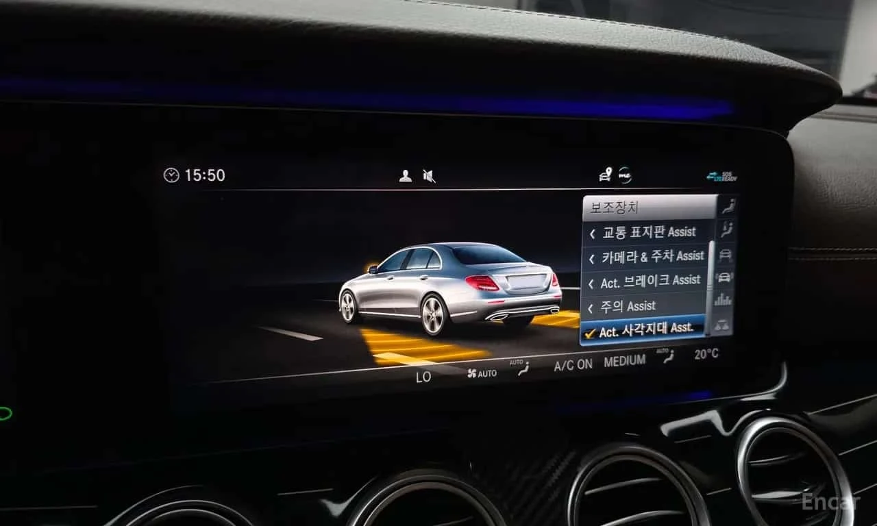 Mercedes-Benz E 450 4MATIC/360/DIS/HUD/BURMESTER/ОБДУХВАНЕ, снимка 16 - Автомобили и джипове - 55786989