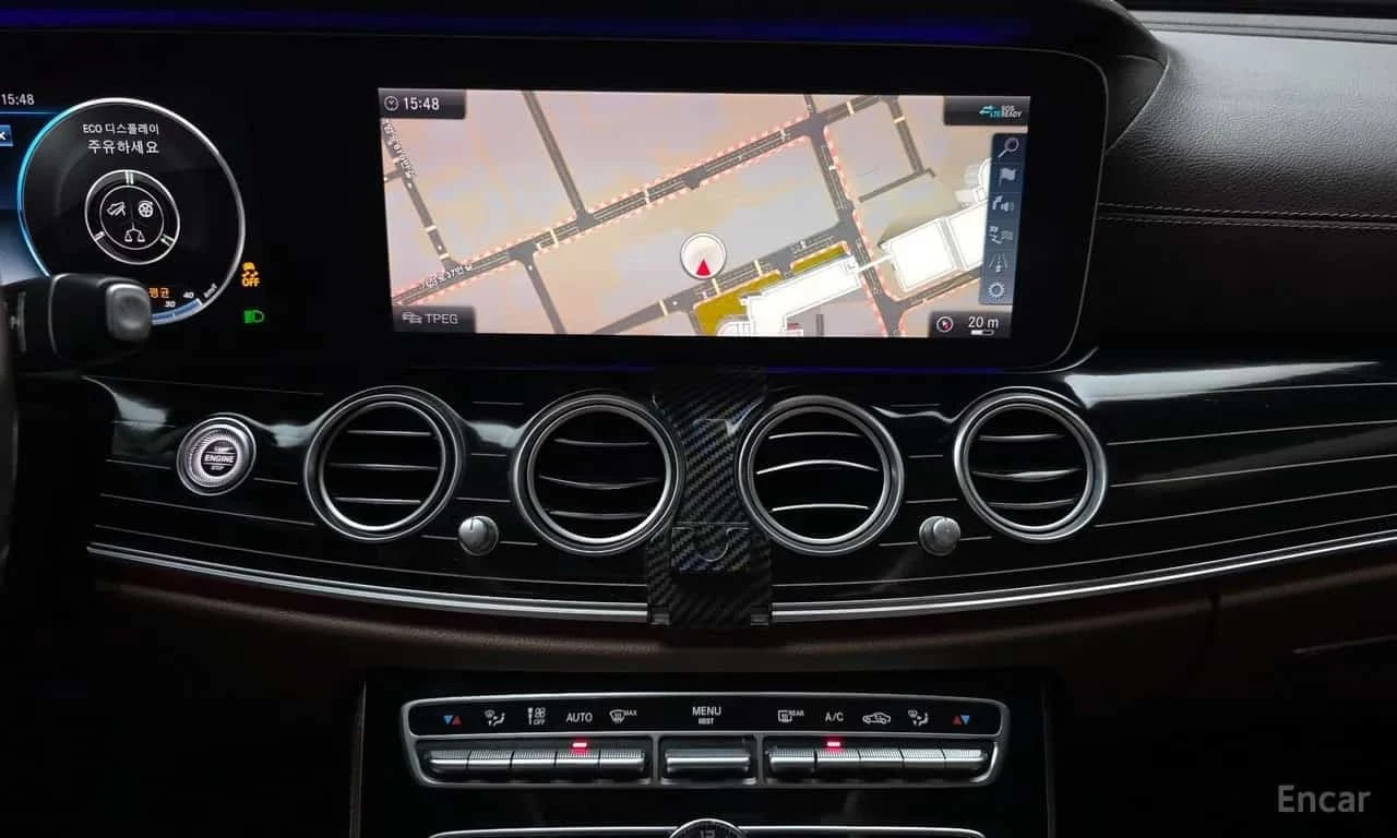 Mercedes-Benz E 450 4MATIC/360/DIS/HUD/BURMESTER/ОБДУХВАНЕ, снимка 14 - Автомобили и джипове - 55786989