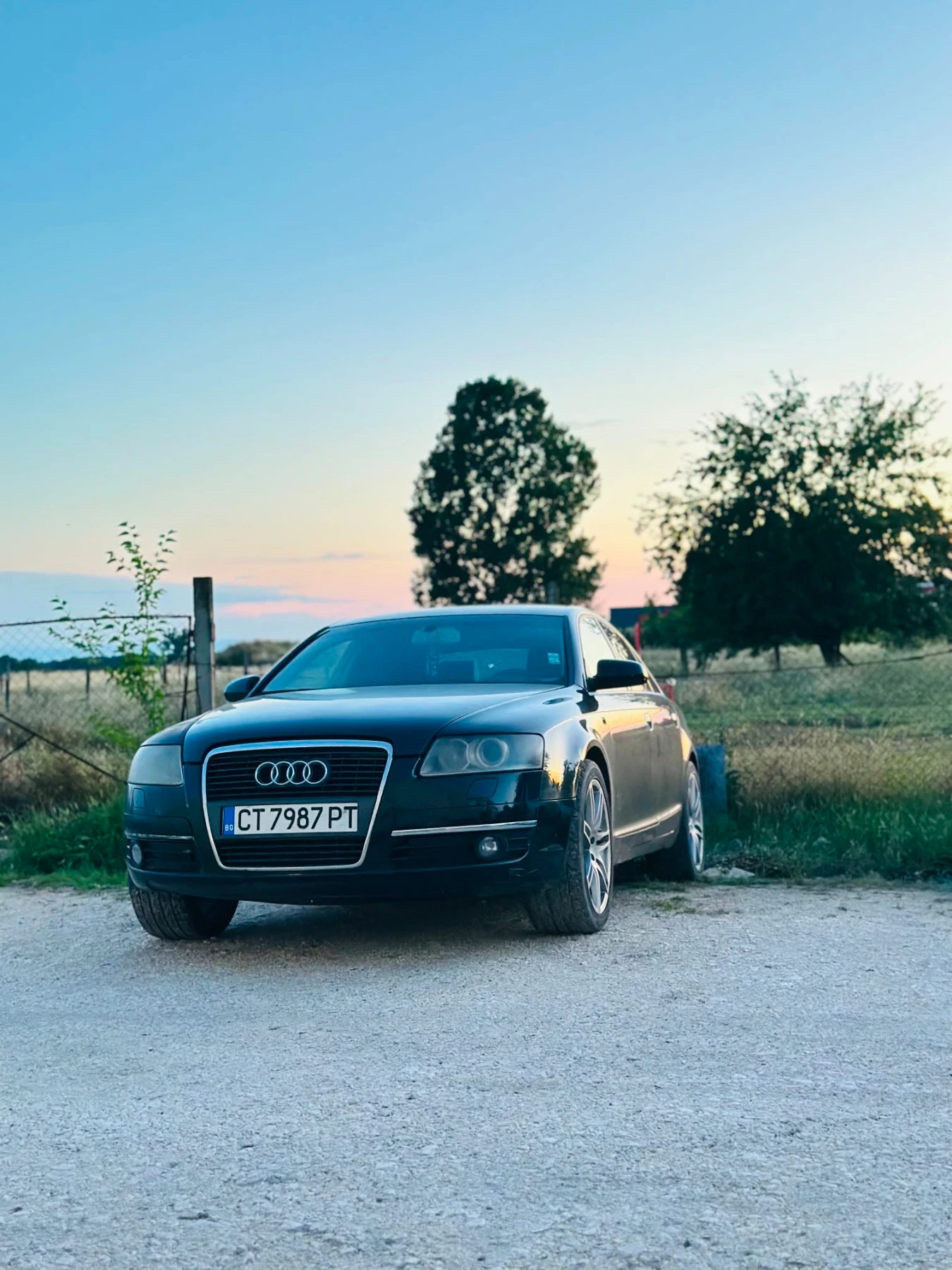 Audi A6 2.4, снимка 2 - Автомобили и джипове - 55792223