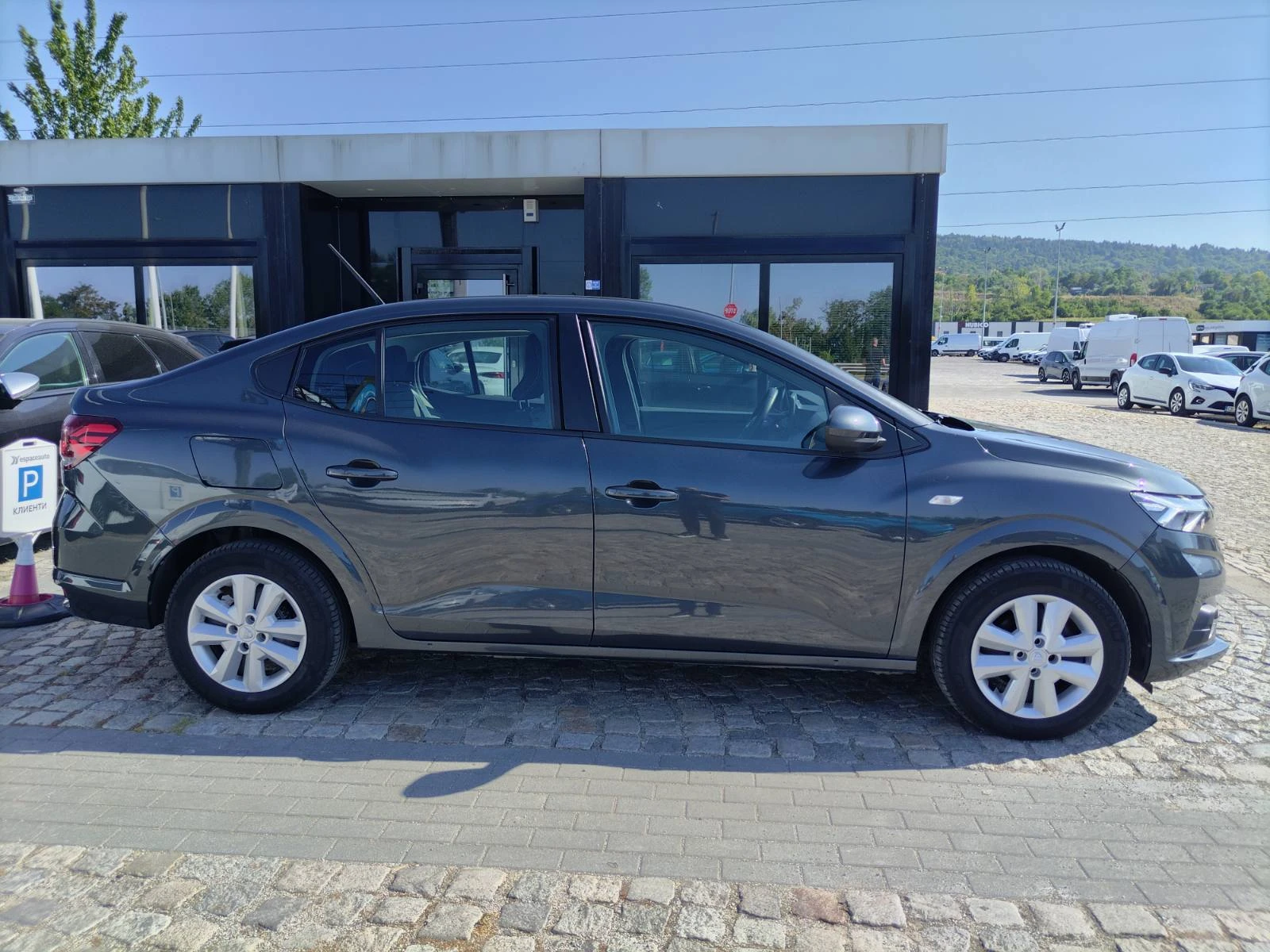 Dacia Logan 1.0Tce/100к.с./ECO-G, снимка 8 - Автомобили и джипове - 55811269