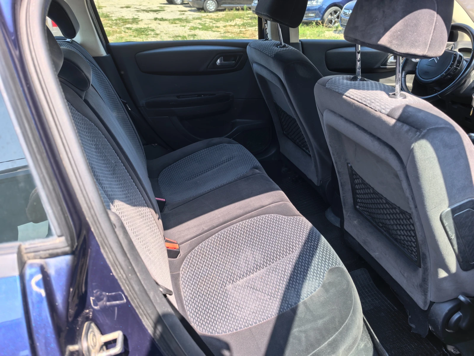 Citroen C4 1.6hdi, снимка 10 - Автомобили и джипове - 55899973