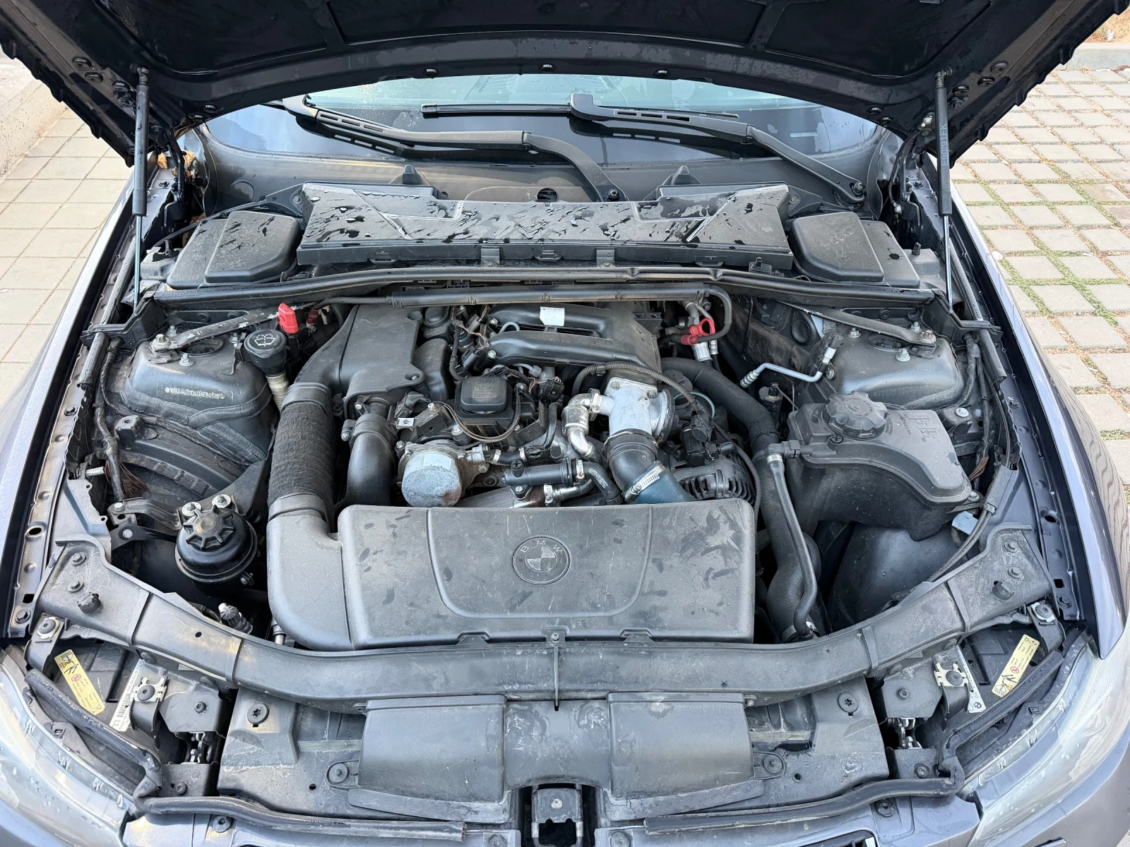 BMW 320, снимка 6 - Автомобили и джипове - 56293228