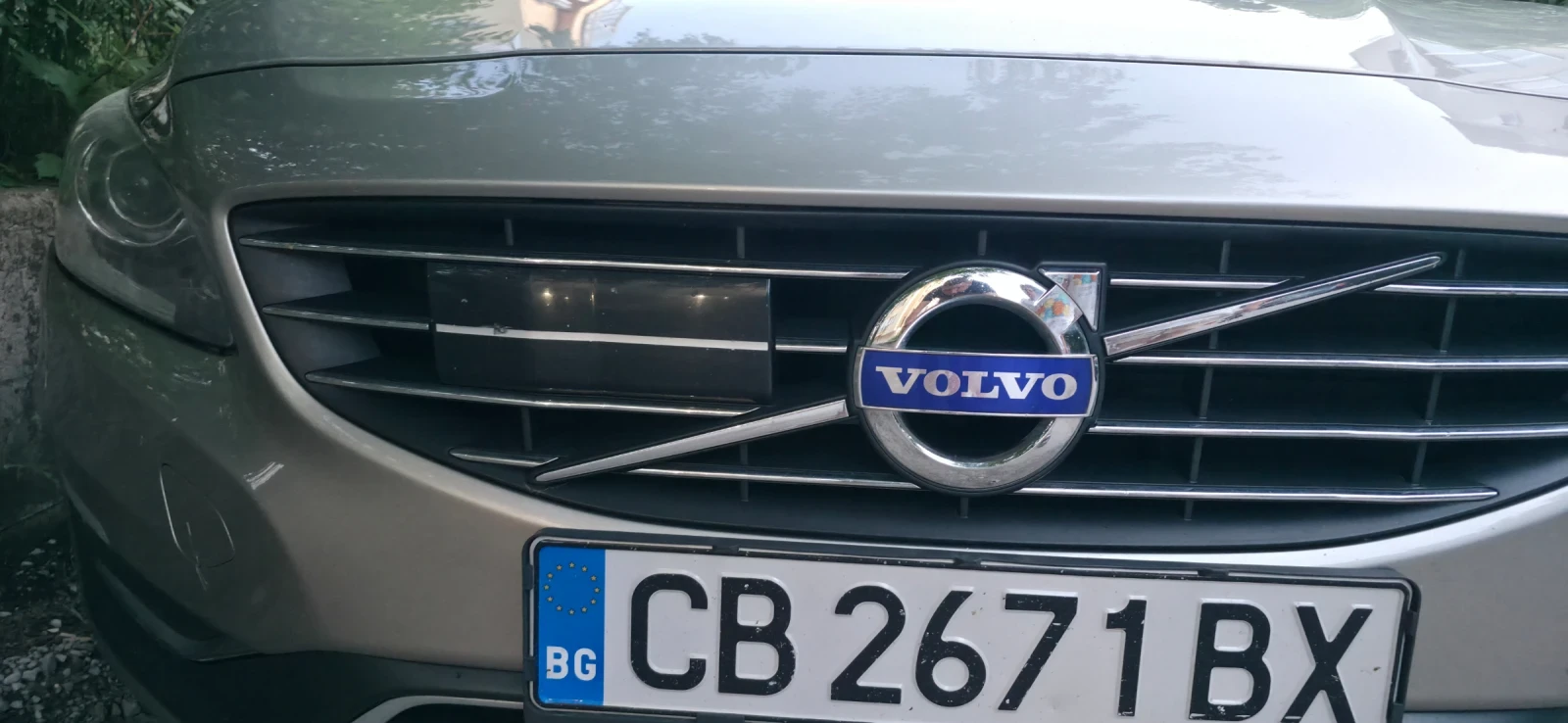 Volvo V60, снимка 8 - Автомобили и джипове - 56624119