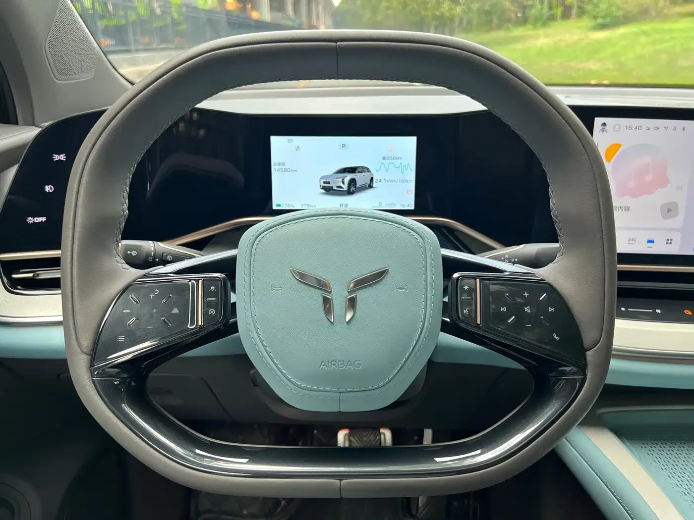 HongQi H9 Tian Gong 08 2025 730 Max RWD | Mobile.bg � ����������� 9