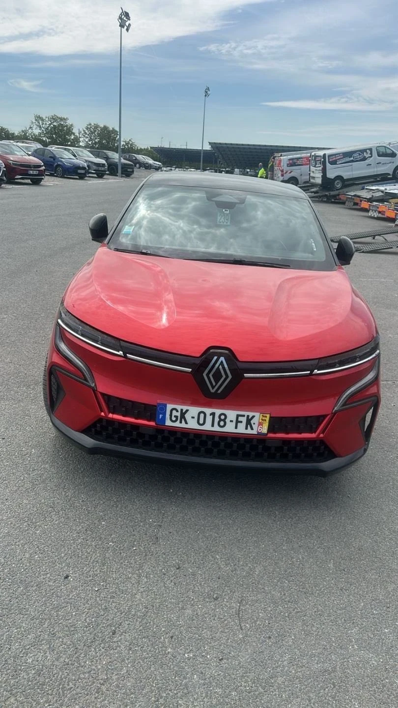 Renault Megane EV60 160KW, снимка 5 - Автомобили и джипове - 56724967