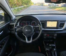Kia Stonic T- GDI 120кс.- NAVI- CARPLAY- WAZE, снимка 14