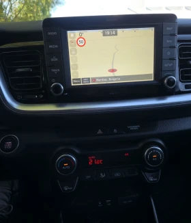 Kia Stonic T- GDI 120кс.- NAVI- CARPLAY- WAZE, снимка 15