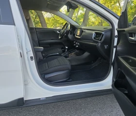 Kia Stonic T- GDI 120кс.- NAVI- CARPLAY- WAZE, снимка 12