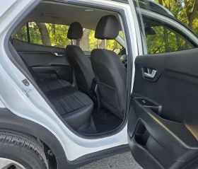Kia Stonic T- GDI 120кс.- NAVI- CARPLAY- WAZE, снимка 13