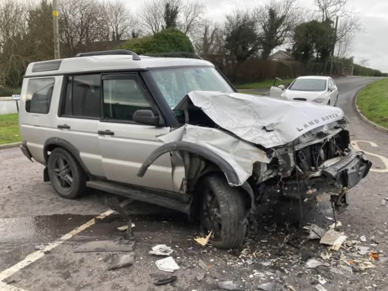 Land Rover Discovery, снимка 6 - Автомобили и джипове - 49673813