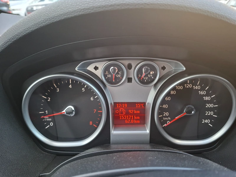 Ford Kuga 2.5 turbo 4x4 6скорости, снимка 14 - Автомобили и джипове - 52482784