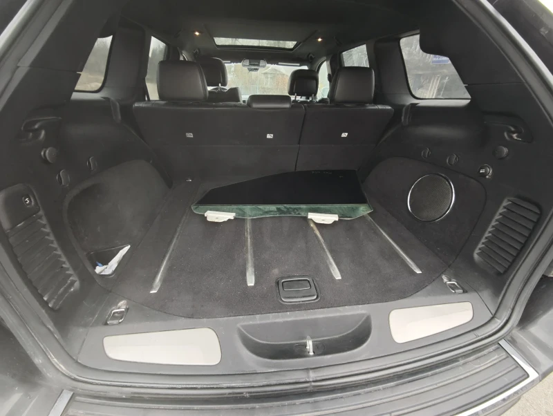 Jeep Grand cherokee 5.7 Overland , снимка 13 - Автомобили и джипове - 52663036