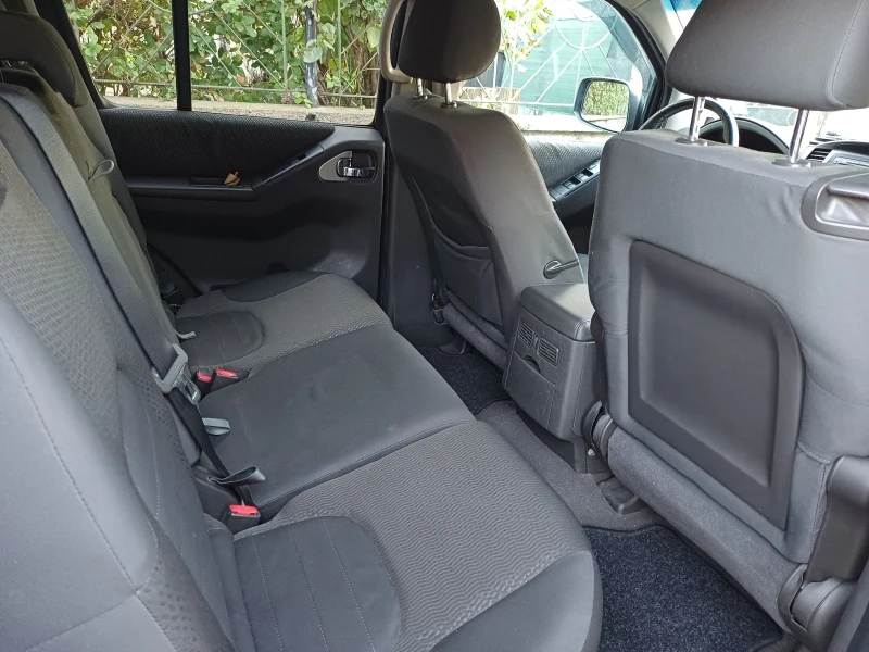 Nissan Pathfinder, снимка 13 - Автомобили и джипове - 52792378