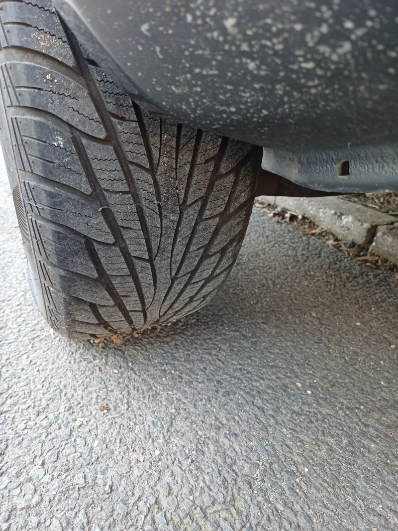 Nissan Pathfinder, снимка 7 - Автомобили и джипове - 52792378