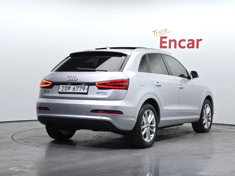Audi Q3 2.0 TDI Quattro, снимка 2 - Автомобили и джипове - 55128646