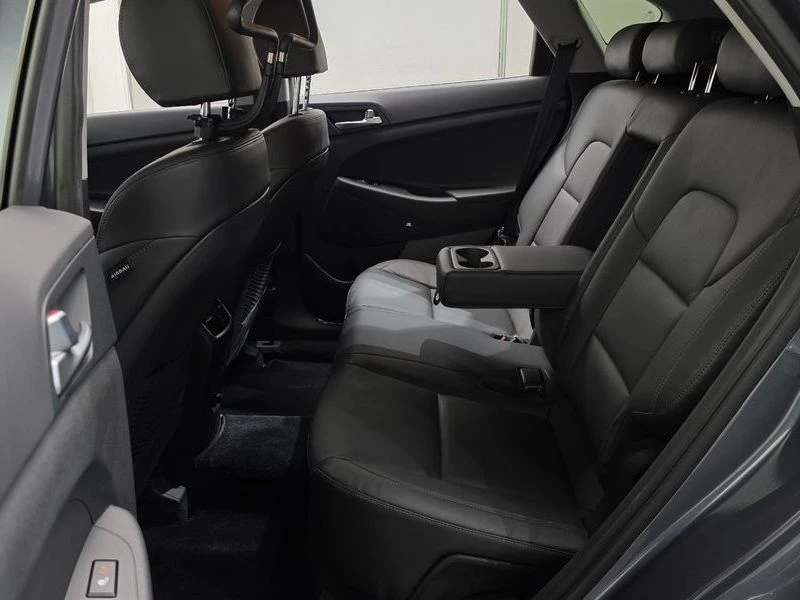 Hyundai Tucson Diesel 2.0 4WD| 184к.с.| ВКЛ.ТЕХНОТЕСТ, снимка 12 - Автомобили и джипове - 55622234