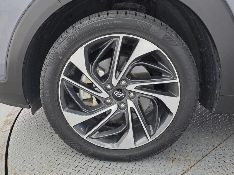 Hyundai Tucson Diesel 2.0 4WD| 184к.с.| ВКЛ.ТЕХНОТЕСТ, снимка 5 - Автомобили и джипове - 55622234