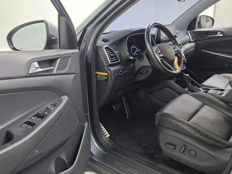 Hyundai Tucson Diesel 2.0 4WD| 184к.с.| ВКЛ.ТЕХНОТЕСТ, снимка 10 - Автомобили и джипове - 55622234