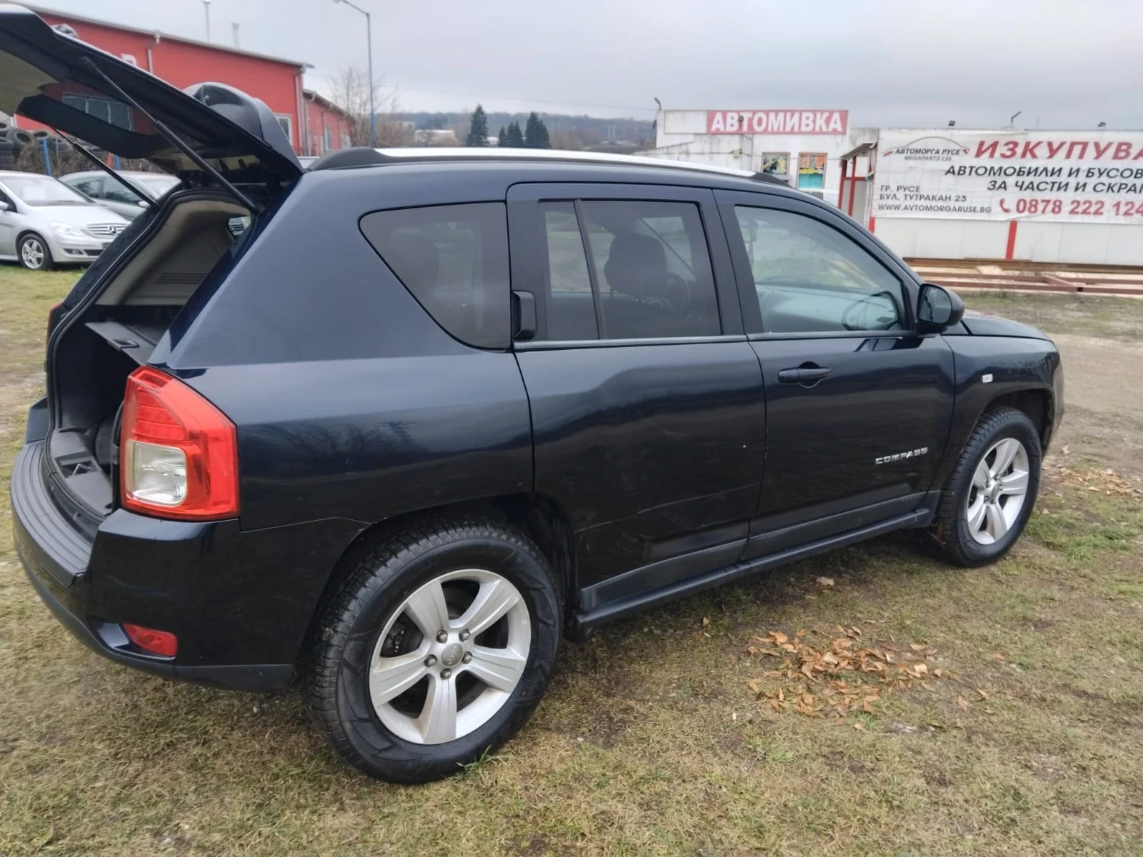 Jeep Compass 2.2 - изображение 3