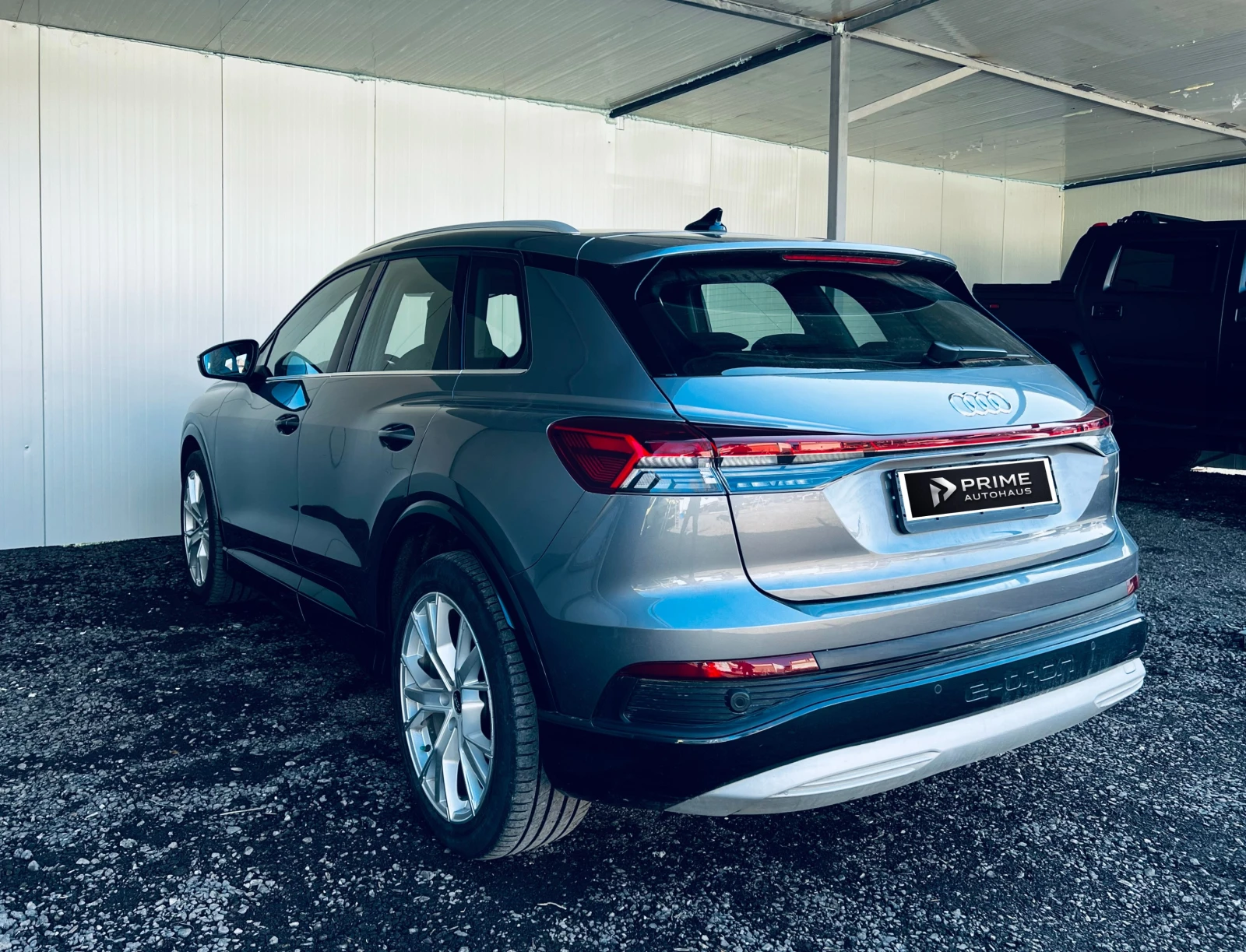 Audi Q4 e-tron 40, снимка 6 - Автомобили и джипове - 53750697