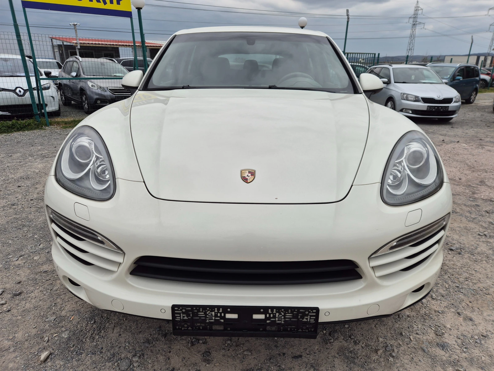 Porsche Cayenne 3.0d 245кс, снимка 8 - Автомобили и джипове - 53905307