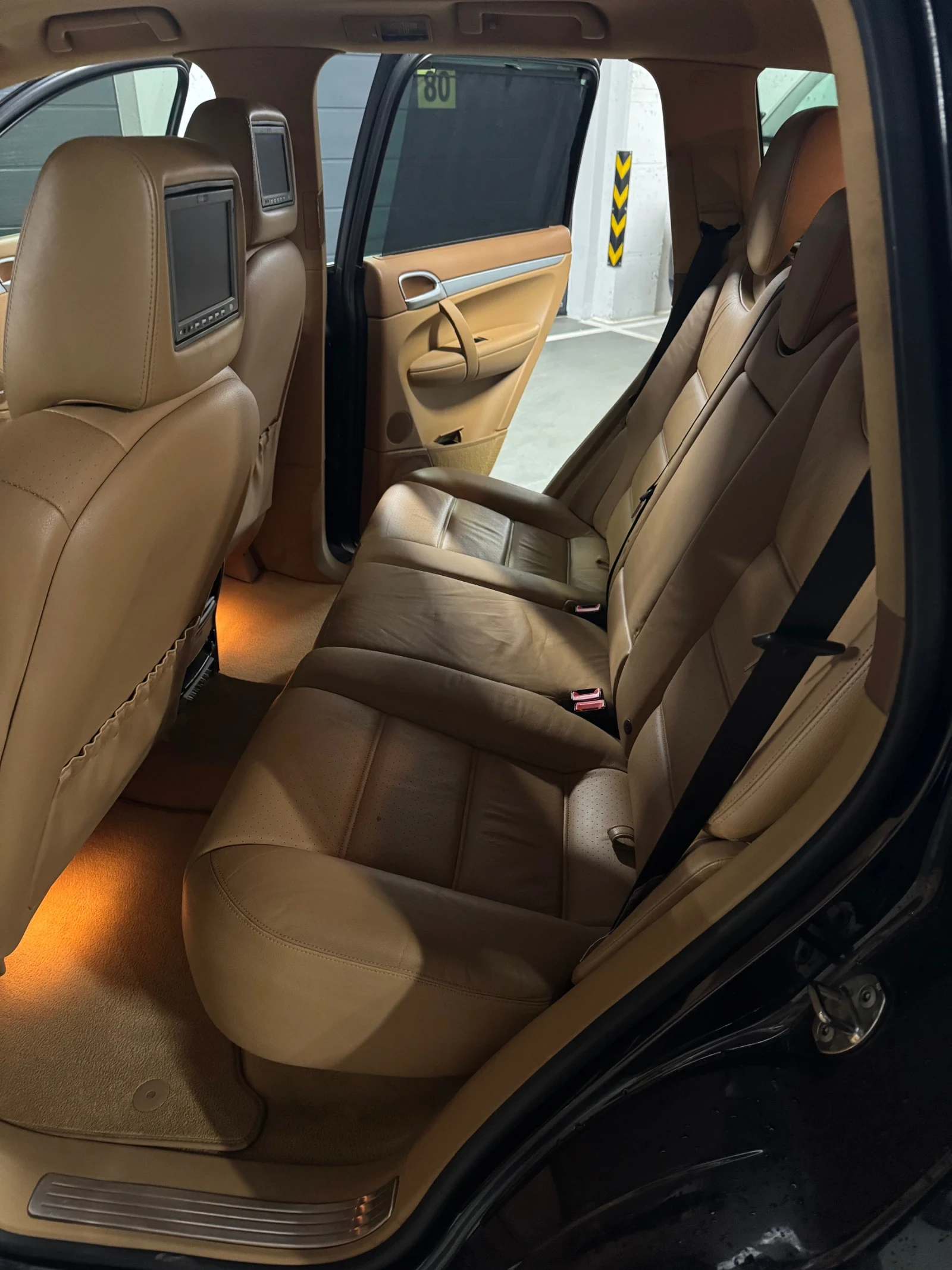 Porsche Cayenne  4.8 S, снимка 11 - Автомобили и джипове - 54152237