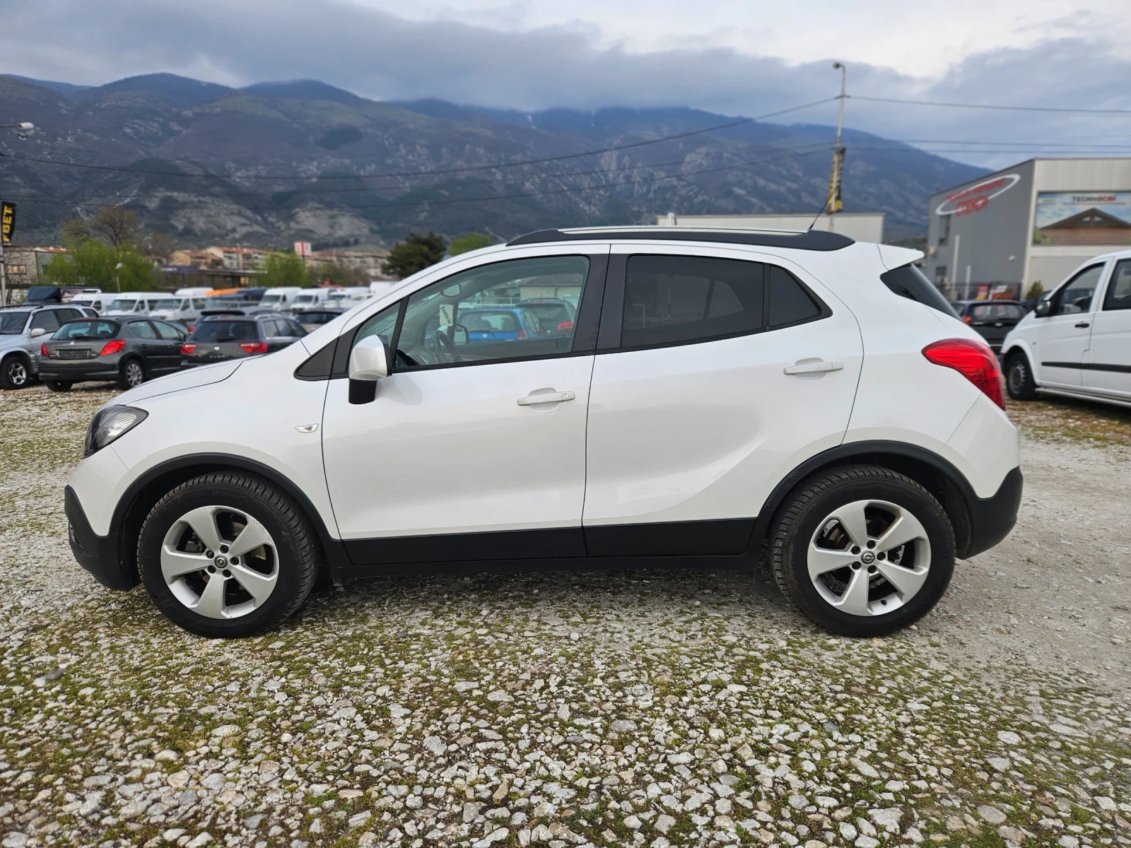 Opel Mokka 1.4/ТУРБО/LPG/БЯЛА ПЕРЛА, снимка 6 - Автомобили и джипове - 54189201