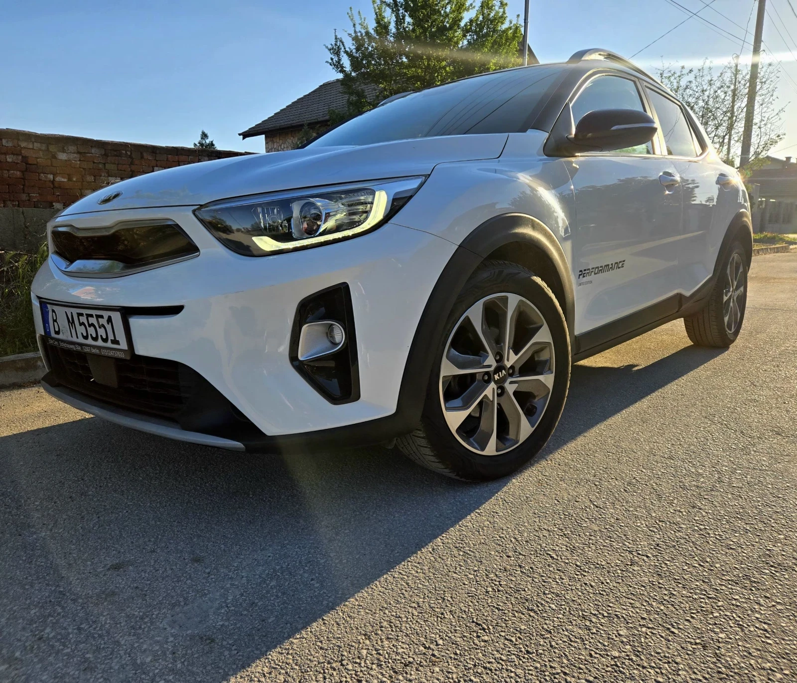 Kia Stonic T- GDI 120кс.- NAVI- CARPLAY- WAZE