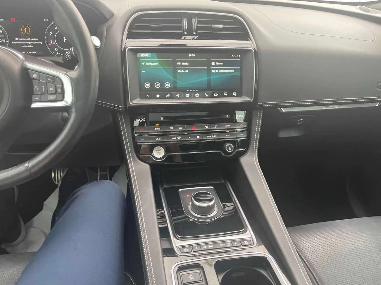 Jaguar F-PACE | S | DISTRONIC | ПОДГРЕВ | ПАНОРАМА | , снимка 9 - Автомобили и джипове - 54954701