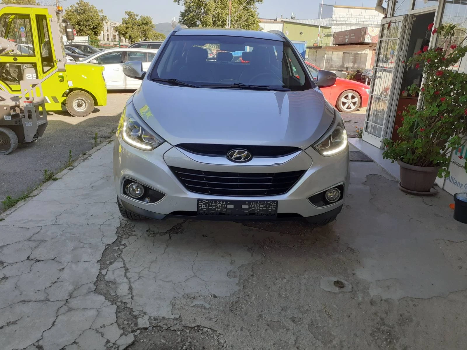 Hyundai IX35 1, 7 CRDI PREMIUM-NAVI-CAMERA.FACELIF  6KC. , снимка 3 - Автомобили и джипове - 55234150