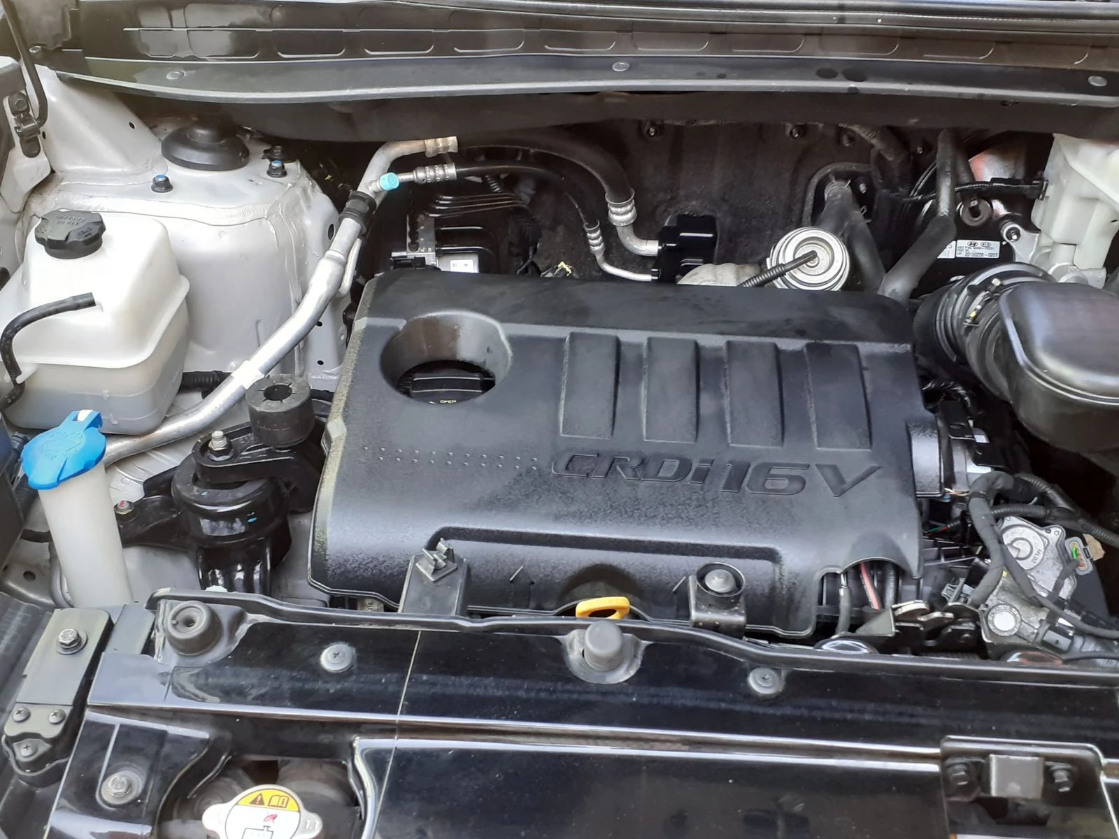 Hyundai IX35 1, 7 CRDI PREMIUM-NAVI-CAMERA.FACELIF  6KC. , снимка 16 - Автомобили и джипове - 55234150