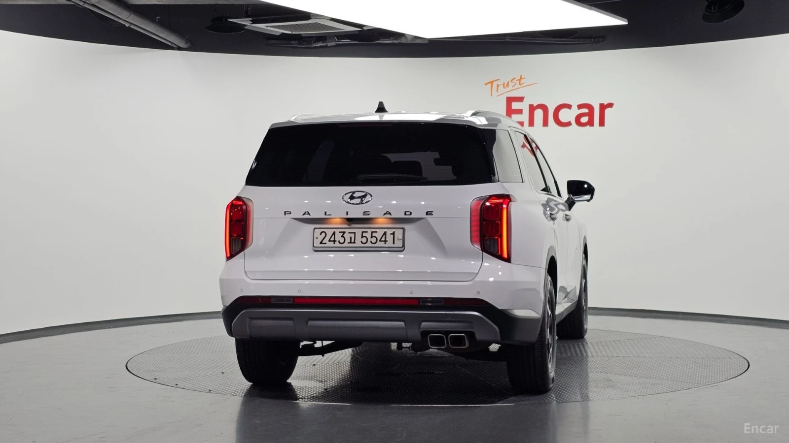 Hyundai Palisade * ПАНО* KEYLESS* Camera* ПОДГРЕВ* 360* , снимка 4 - Автомобили и джипове - 55624352