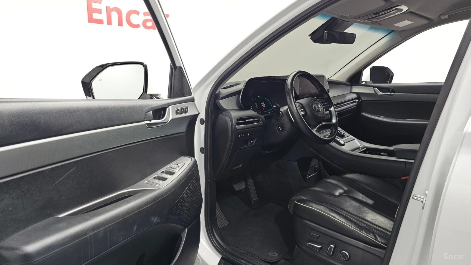 Hyundai Palisade * ПАНО* KEYLESS* Camera* ПОДГРЕВ* 360* , снимка 10 - Автомобили и джипове - 55624352