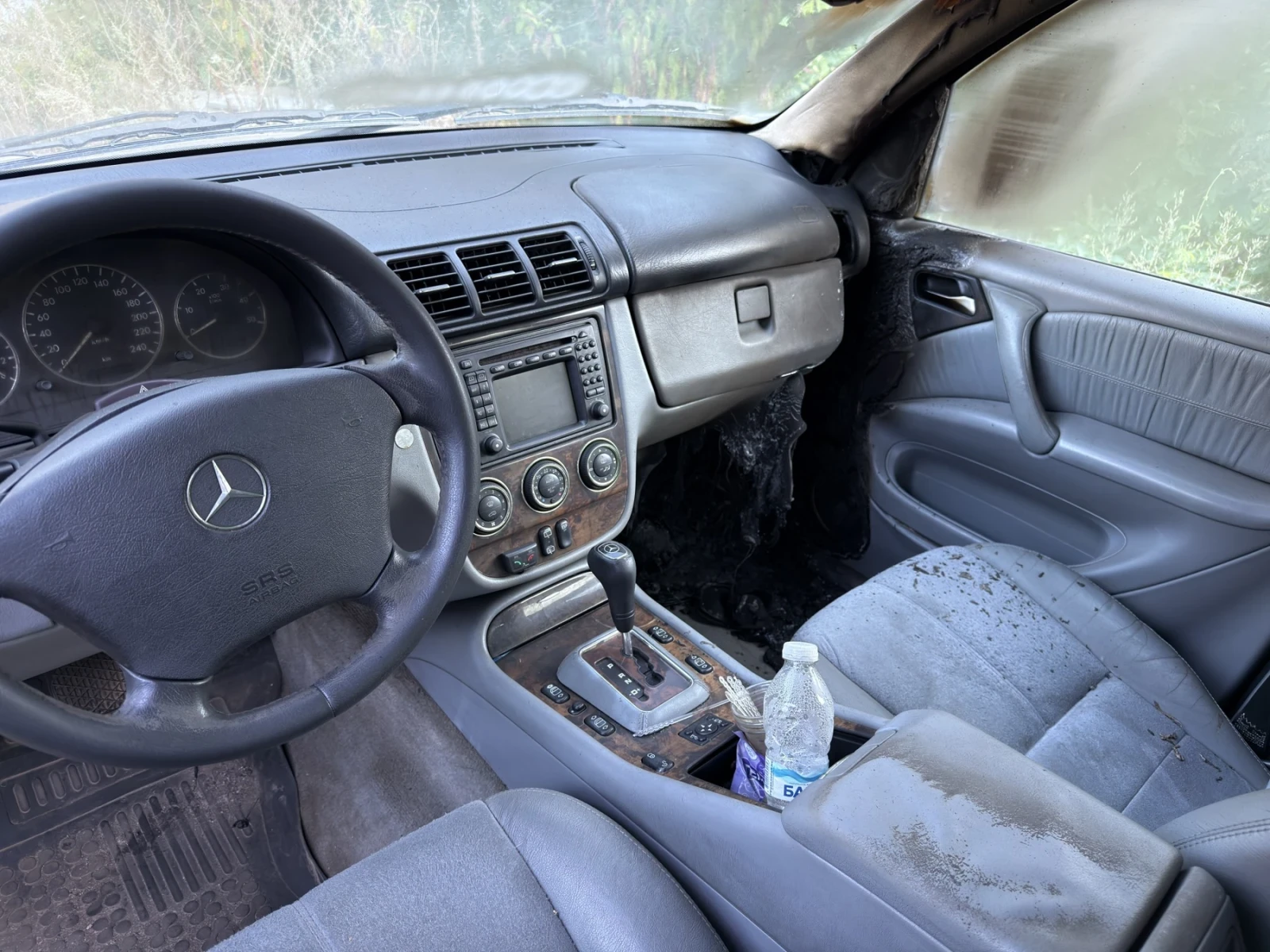 Mercedes-Benz ML 270 2.7 CDI, снимка 7 - Автомобили и джипове - 55705413