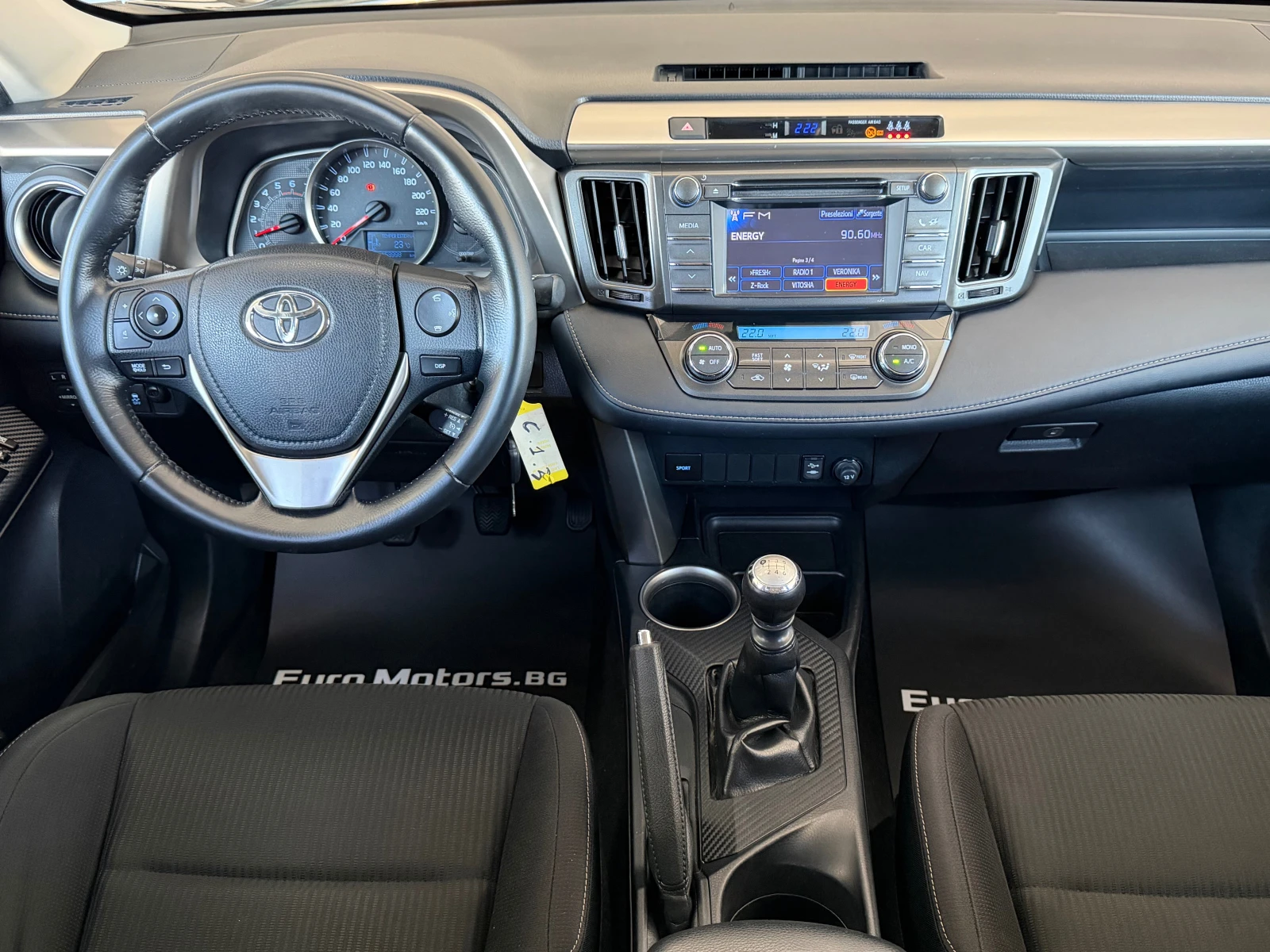 Toyota Rav4 2.2D-4D, 4X4, 153000км-ИТАЛИЯ!!!, снимка 11 - Автомобили и джипове - 55990473