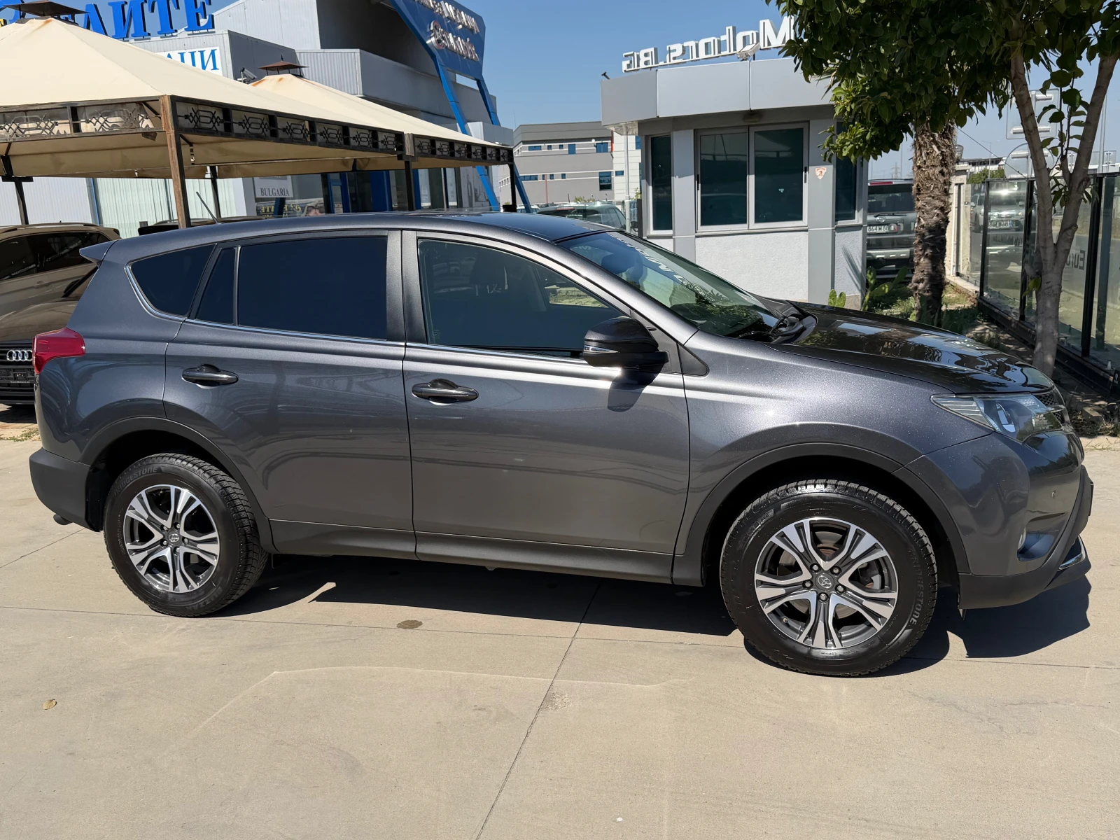 Toyota Rav4 2.2D-4D, 4X4, 153000км-ИТАЛИЯ!!!, снимка 4 - Автомобили и джипове - 55990473