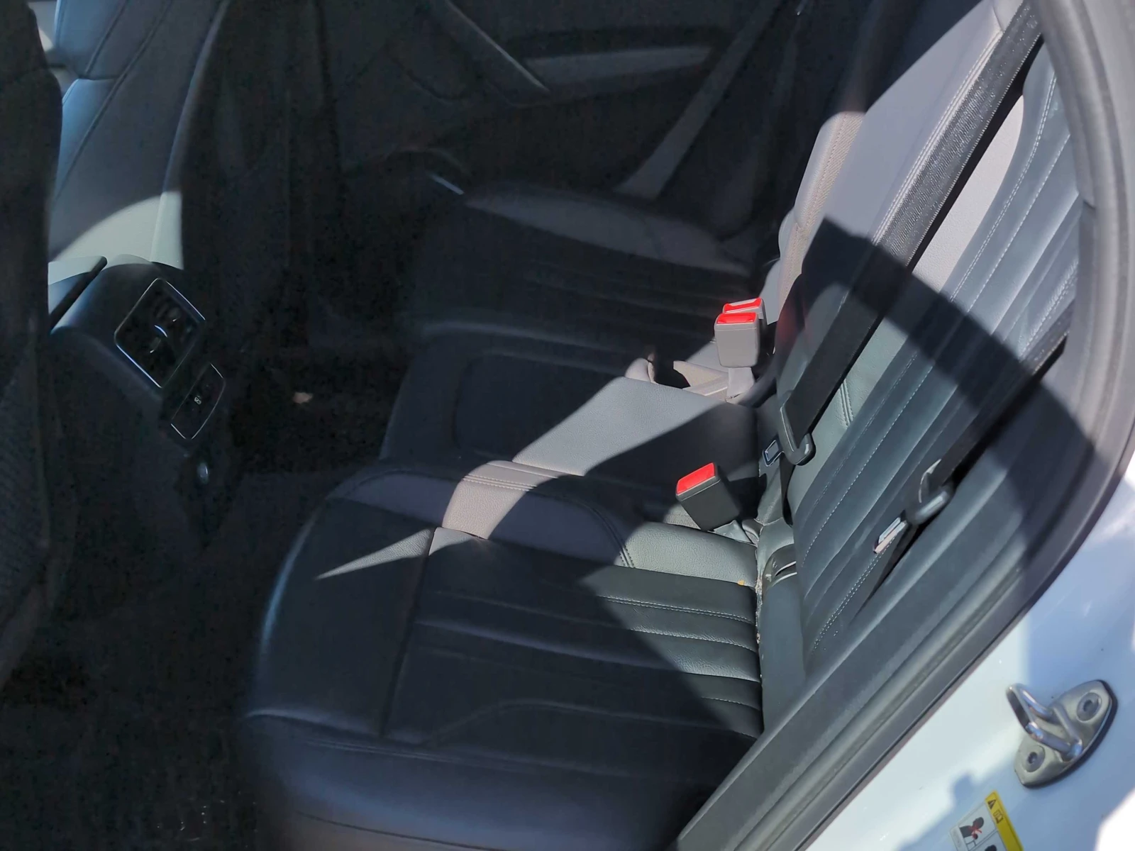 Audi Q5 * Progressiv * CARFAX * ЦЕНА ДО БГ, снимка 12 - Автомобили и джипове - 56139672