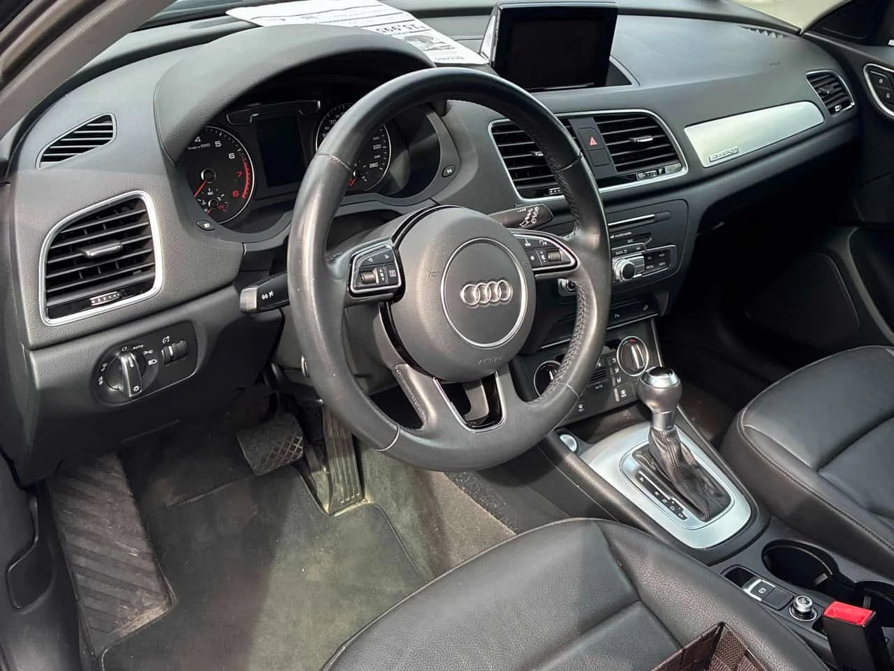 Audi Q3 * Progressiv * CARFAX * ОПЦИЯ ЗА ФИНАНСИРАНЕ * , снимка 5 - Автомобили и джипове - 56323185