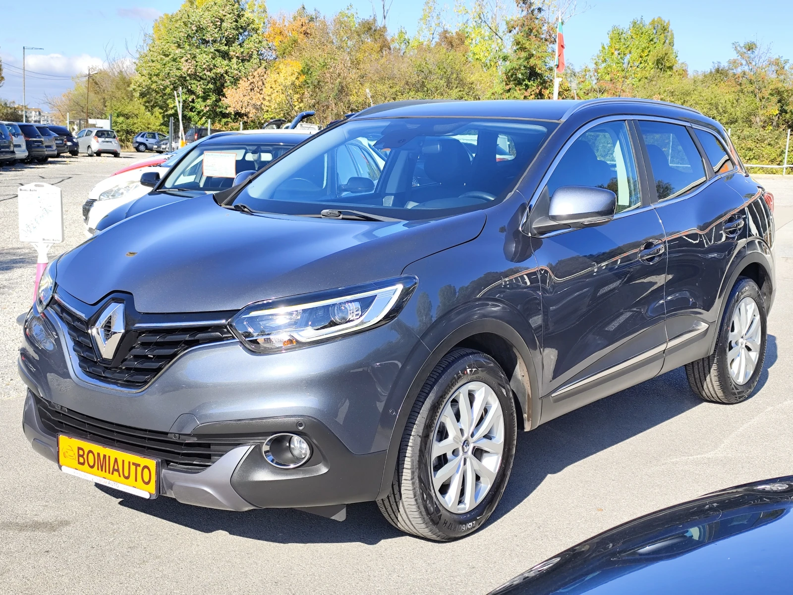 Renault Kadjar 1.2i* ТURBO/LED/NAVI/ CAMERA/EURO 6B/60000km!