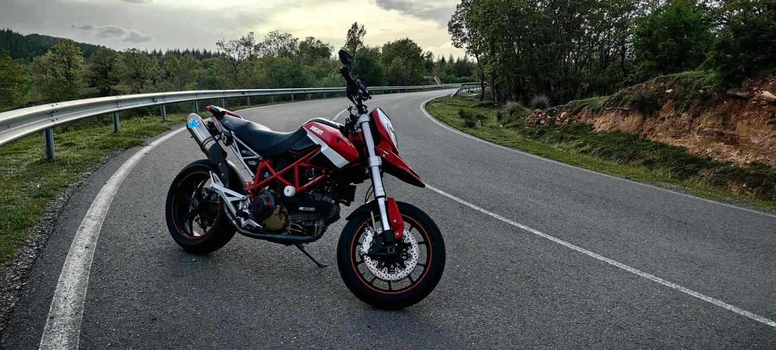 Ducati Hypermotard  1100 S EVO, снимка 8 - Мотоциклети и мототехника - 55040786
