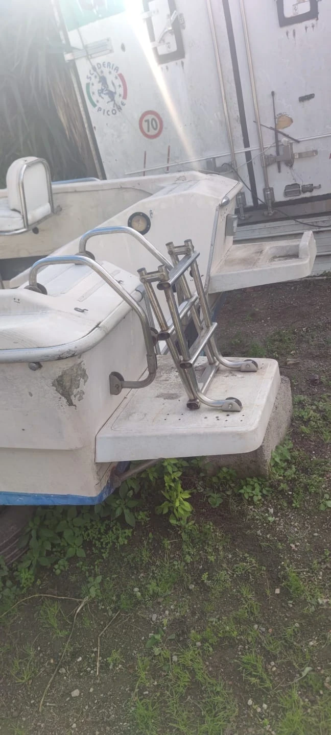 Лодка Shetland Shetland 498 , снимка 2 - Воден транспорт - 52808763