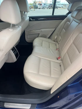 Skoda Superb 2.0TDI/КОЖА/ПОДГРЕВ/МЕМОРИ, снимка 9