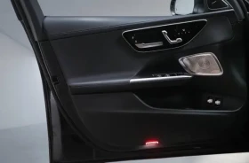 Mercedes-Benz C 300 е 4Matic = AMG Line = Premium Plus Гаранция, снимка 3