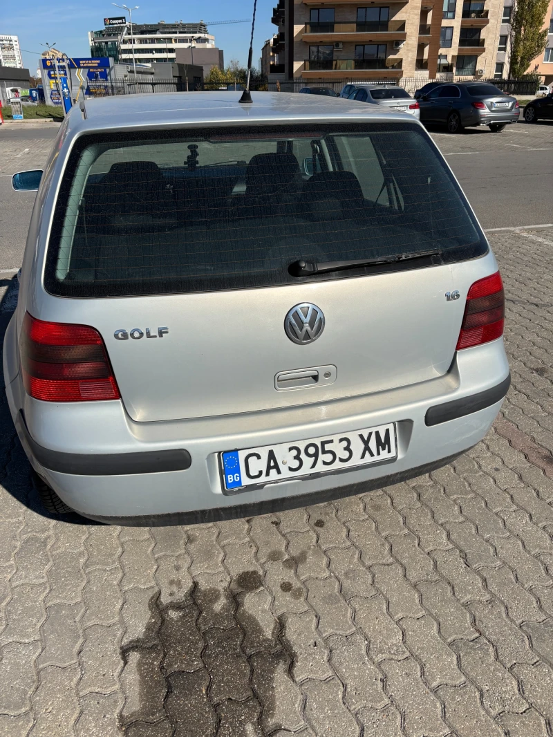 VW Golf 1.6, снимка 3 - Автомобили и джипове - 47734948