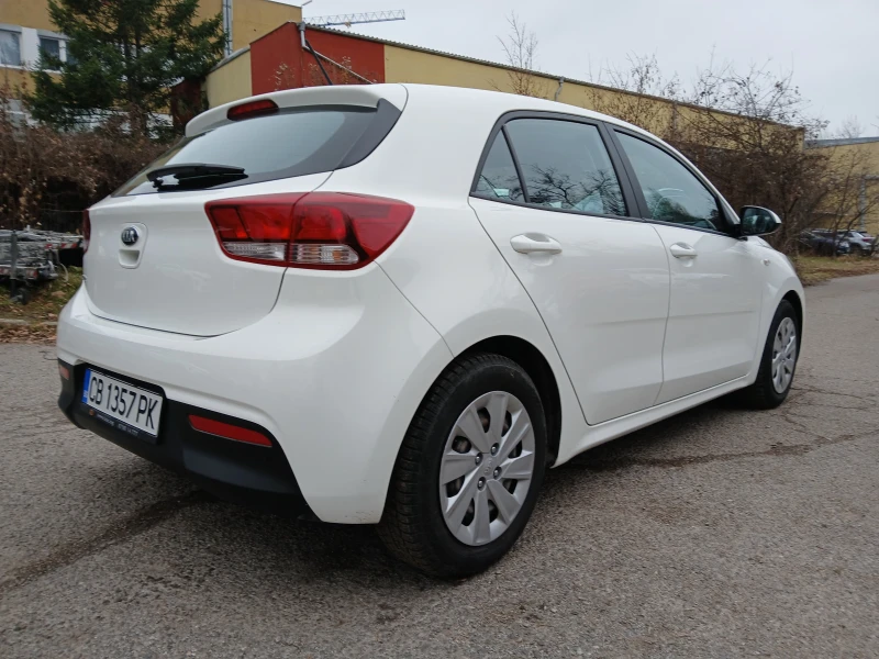 Kia Rio, снимка 6 - Автомобили и джипове - 48235430