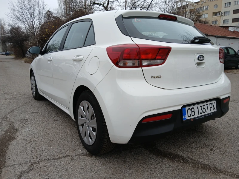 Kia Rio, снимка 4 - Автомобили и джипове - 48235430