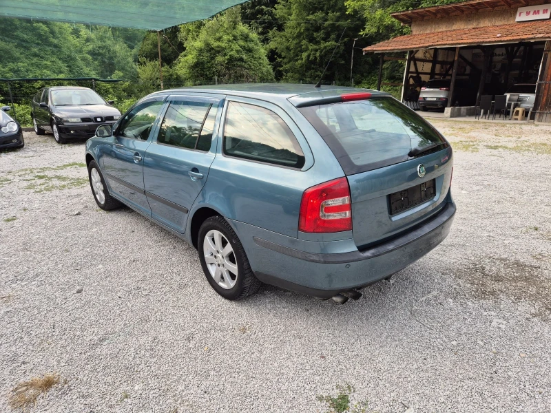 Skoda Octavia Всички екстри, снимка 6 - Автомобили и джипове - 50609264