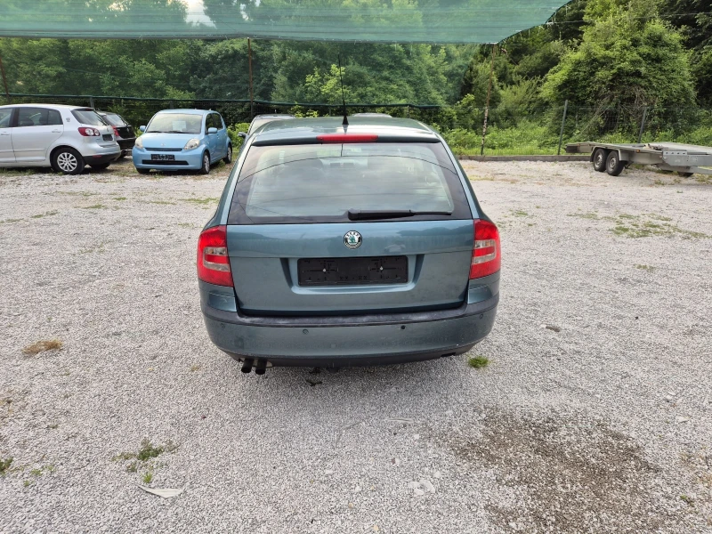 Skoda Octavia Всички екстри, снимка 5 - Автомобили и джипове - 50609264