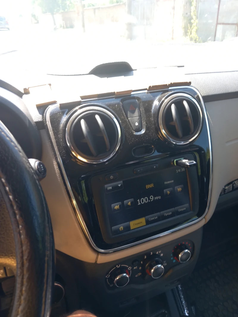 Dacia Lodgy, снимка 7 - Автомобили и джипове - 52620440